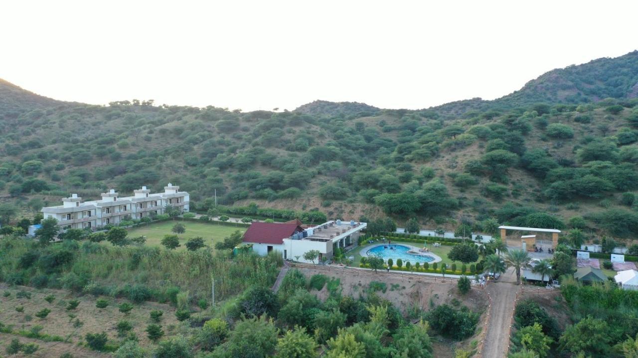 פושקאר Amar Bagh Resort מראה חיצוני תמונה