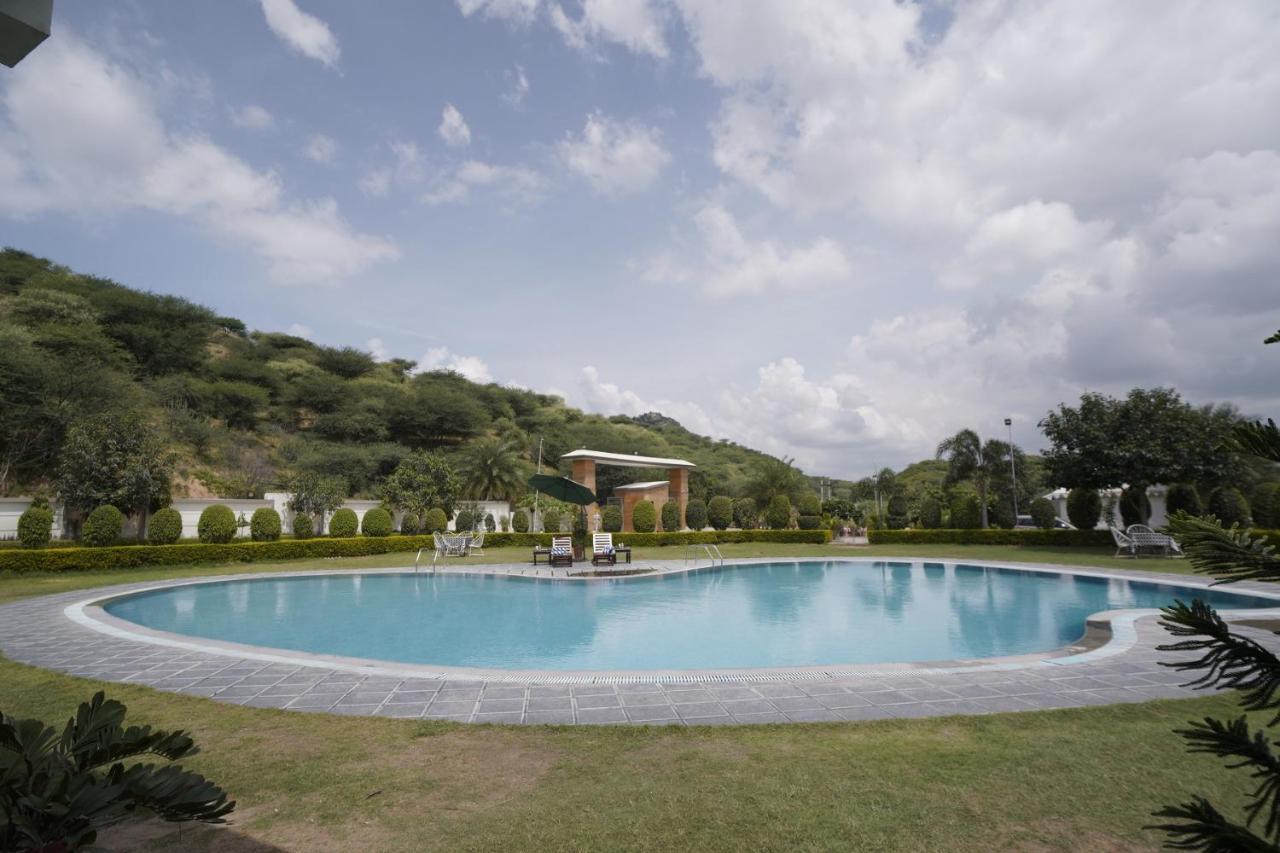 פושקאר Amar Bagh Resort מראה חיצוני תמונה