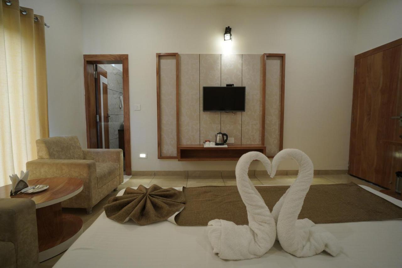 פושקאר Amar Bagh Resort מראה חיצוני תמונה